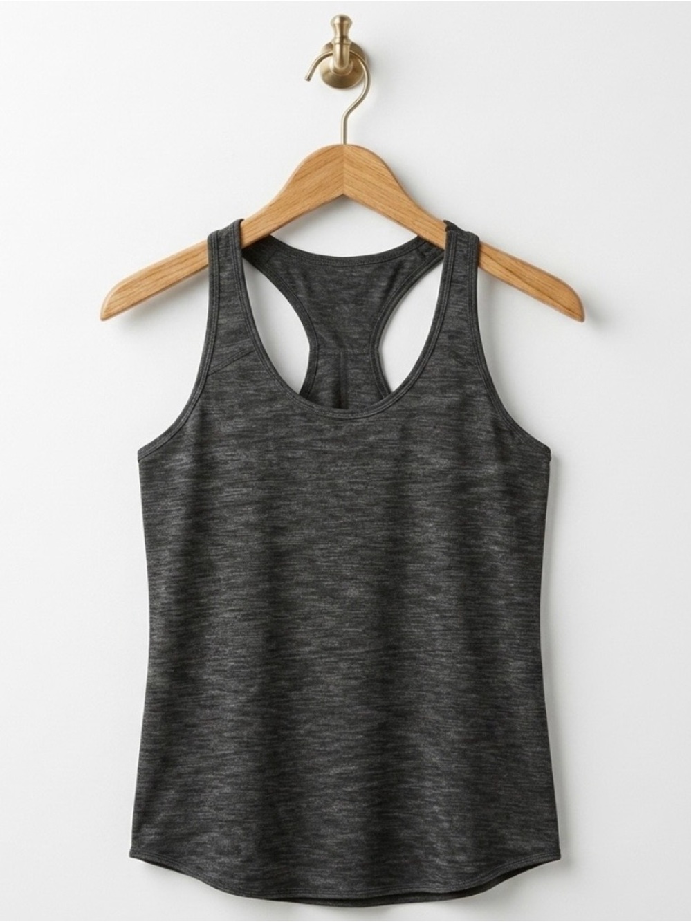 Lululemon Athleisure Heathered Grey Essential Racerback Tank Top Women's Size 6